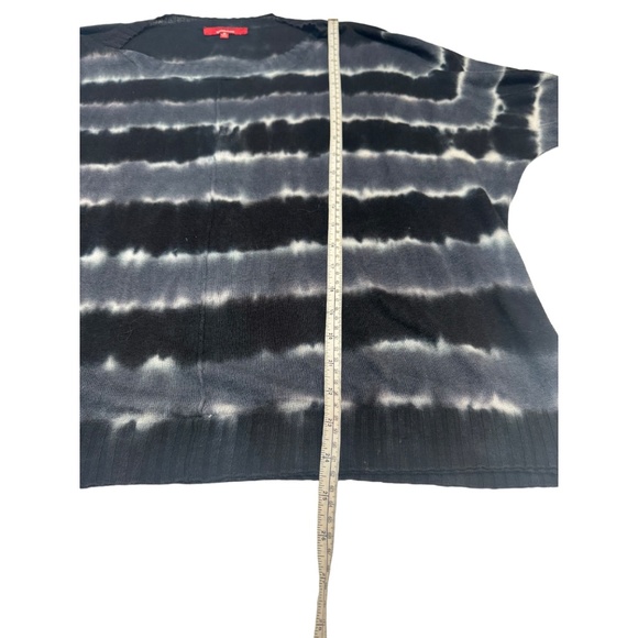 RED Saks Fifth Avenue Black/Grey Oversized Pullover Sweater Size M - Picture 8 of 10